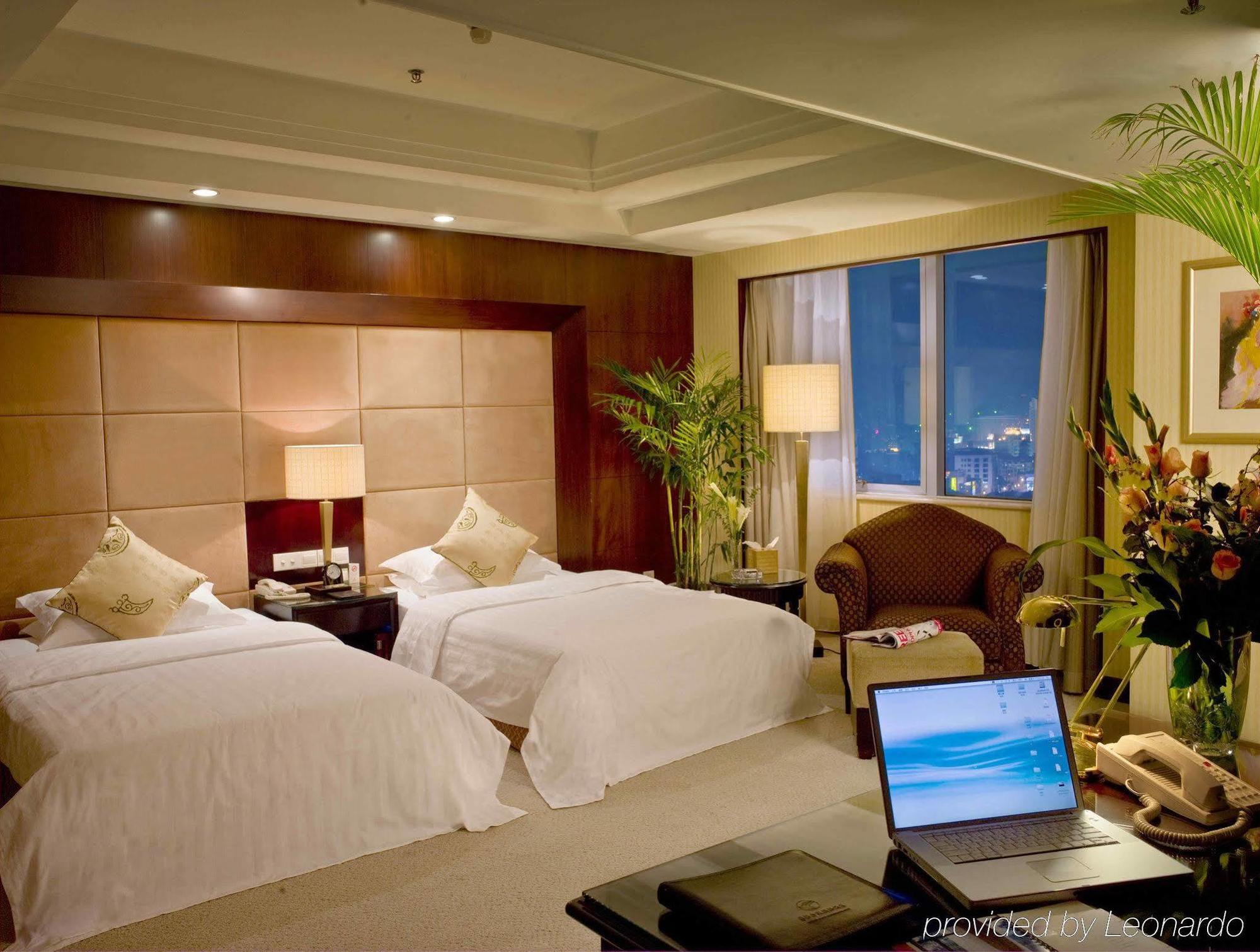 จางเจียกังฮัวฟังจินลิงอินเทอร์เนชั่นแนลโฮเต็ล Hotel Zhangjiagang ภายนอก รูปภาพ