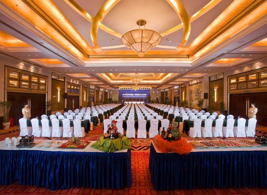 จางเจียกังฮัวฟังจินลิงอินเทอร์เนชั่นแนลโฮเต็ล Hotel Zhangjiagang ภายนอก รูปภาพ